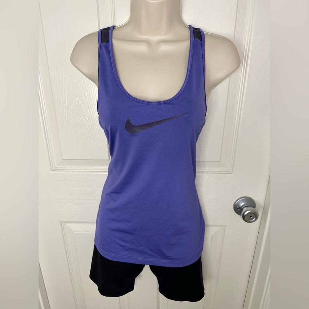 NIKE pro dri-fit workout shirt size M